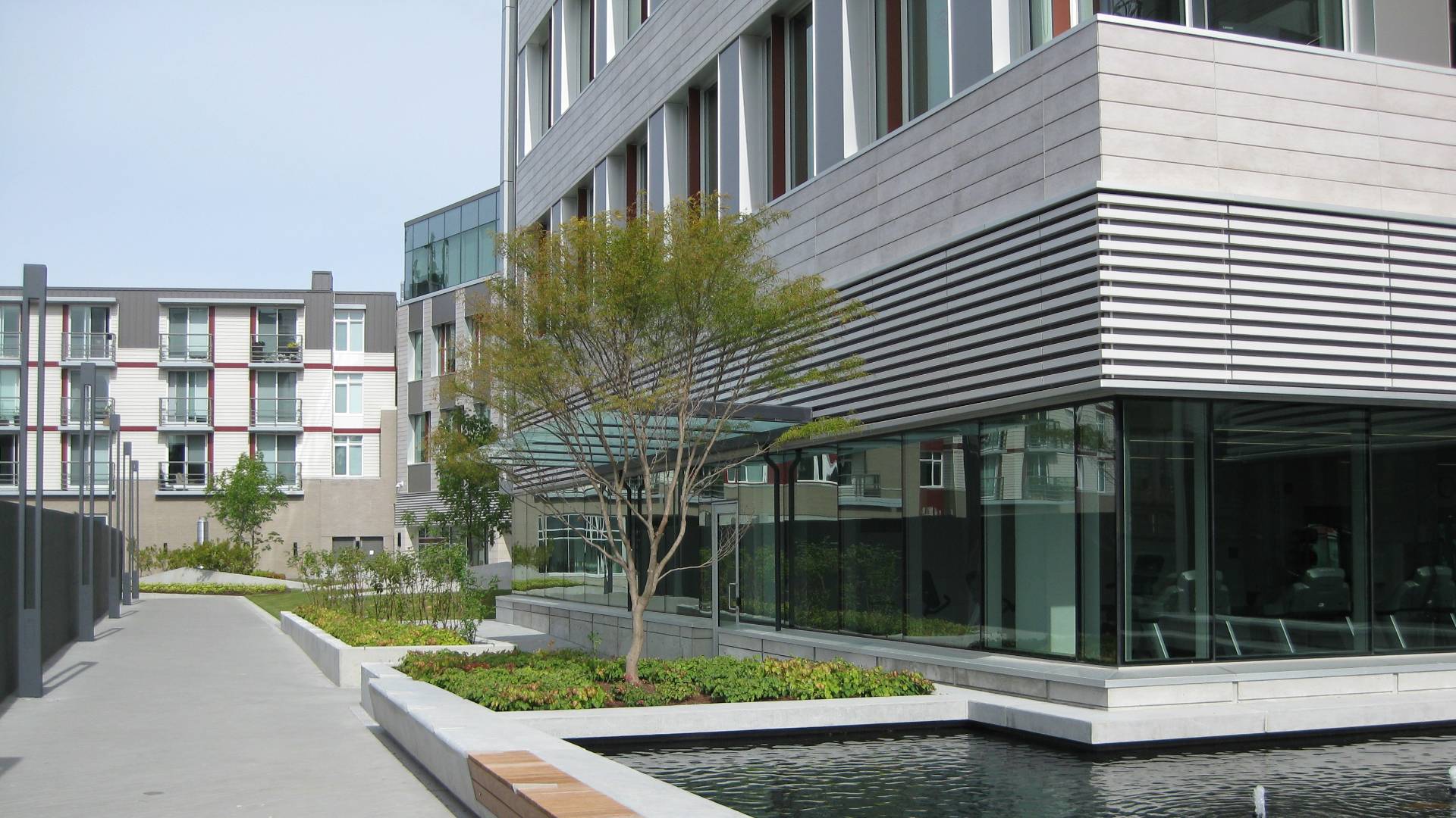 Capital Park Exterior Walkway and Water Fountain